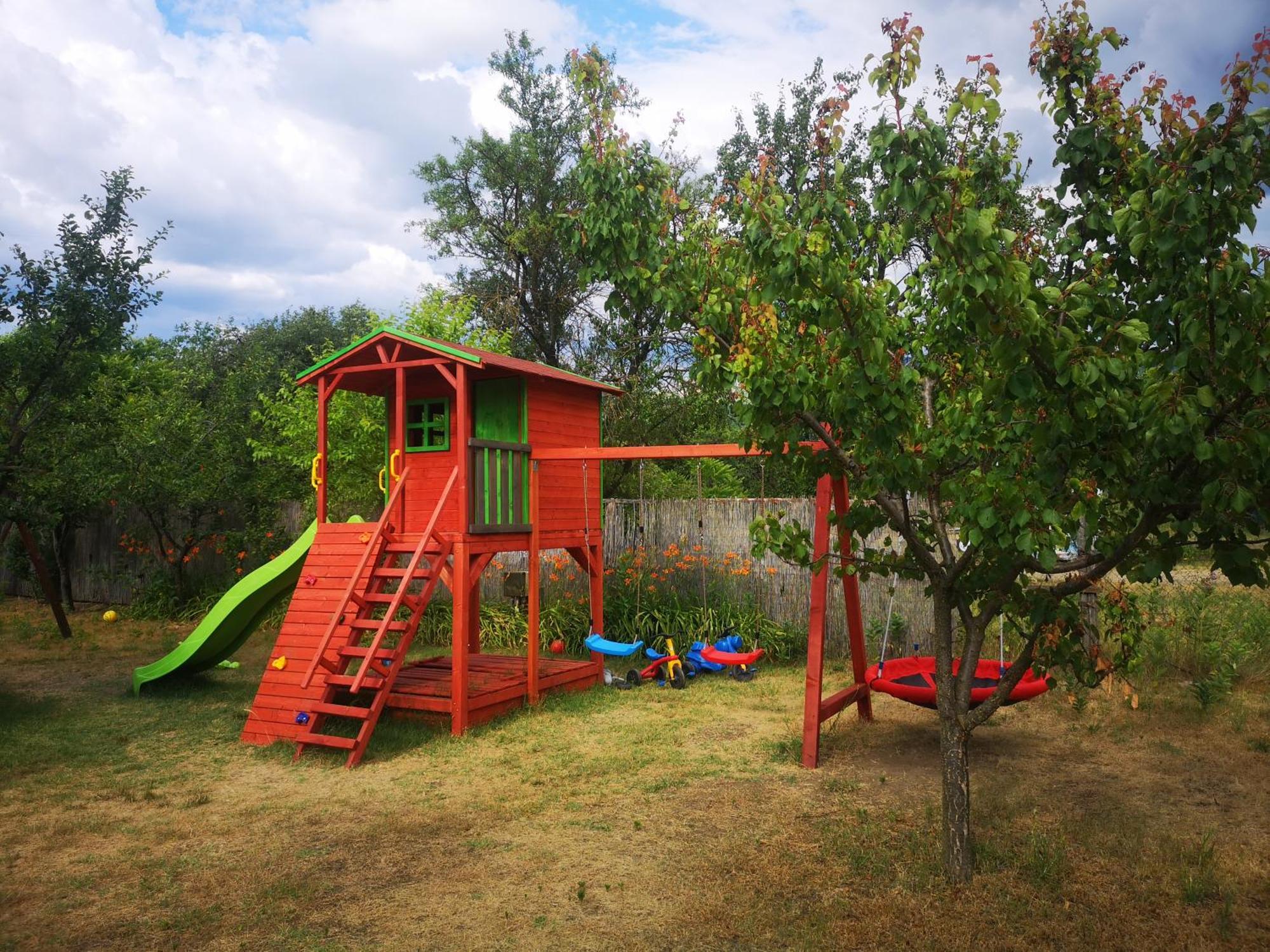 Bed and Breakfast Pilisi Lovas Major, Dorog Exterior foto
